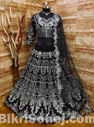 রেডিমেড জর্জেট এমব্রয়ডারি পার্টি ড্রেস